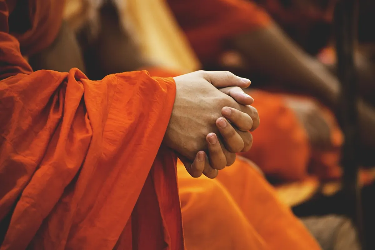 How to Start a Prayer Chain in Your Chapel Congregation