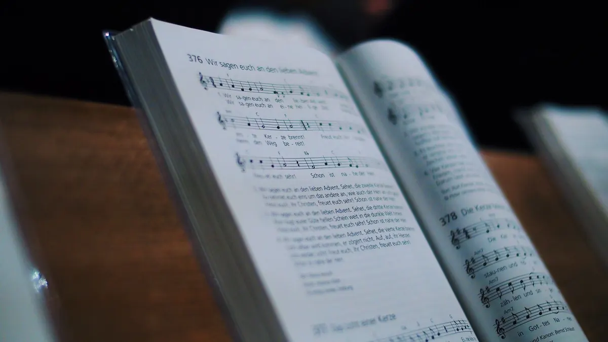 What Is Liturgical Worship? A Beginner's Guide for Chapel Newcomers